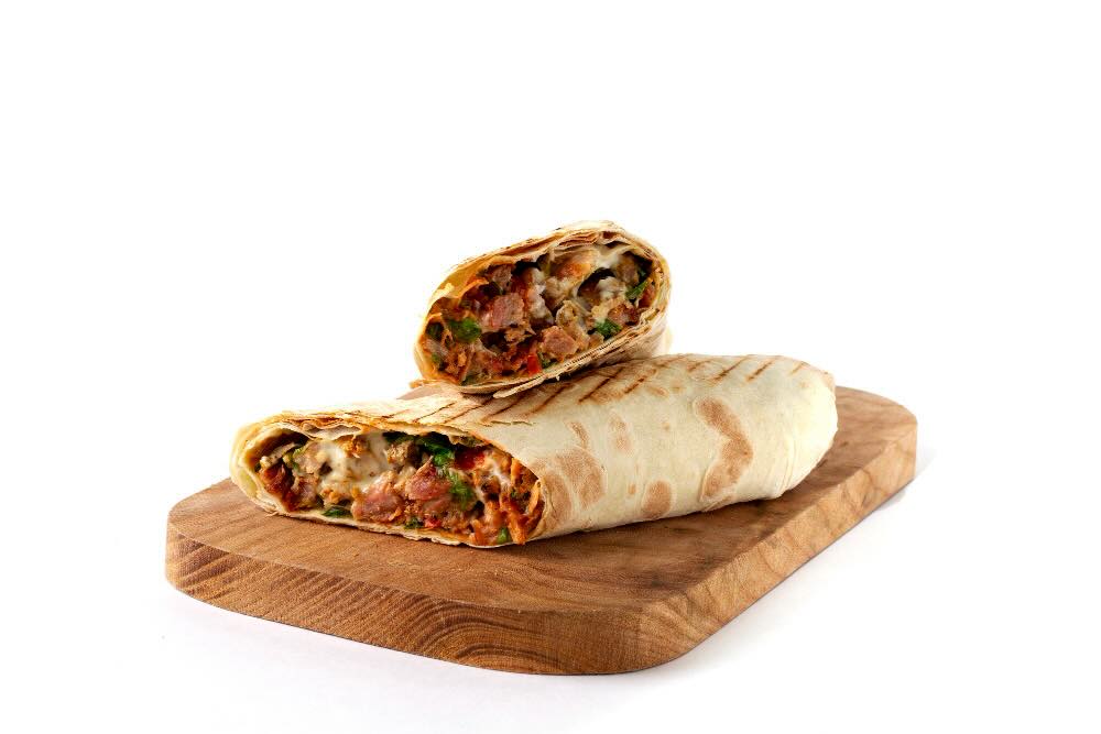 Wrap chetogenico: La ricetta svuotafrigo perfetta per il tuo stile di vita low-carb